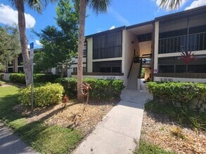 Building Photo - 19505 Quesada Ave