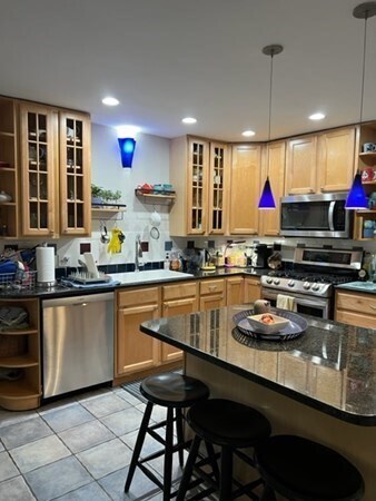 Foto del edificio - 15 Cheney Ct