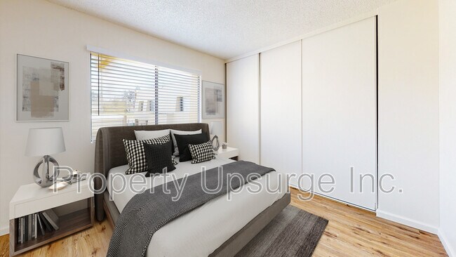 Foto del edificio - 1710 Bruce St