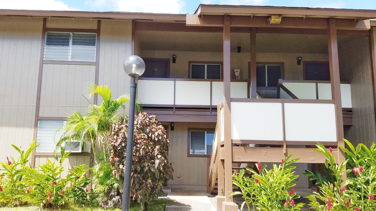 Front entrance - 1245 Ala Alii St