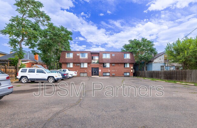 Foto del edificio - 2455 Bryant St