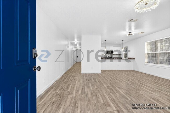 Foto del edificio - 3226 Navaro St