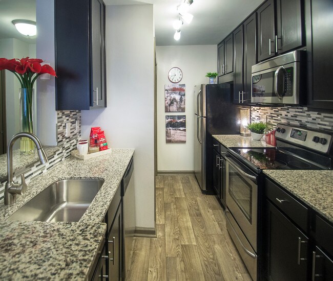 Dunwoody Gables Apartments Dunwoody, GA