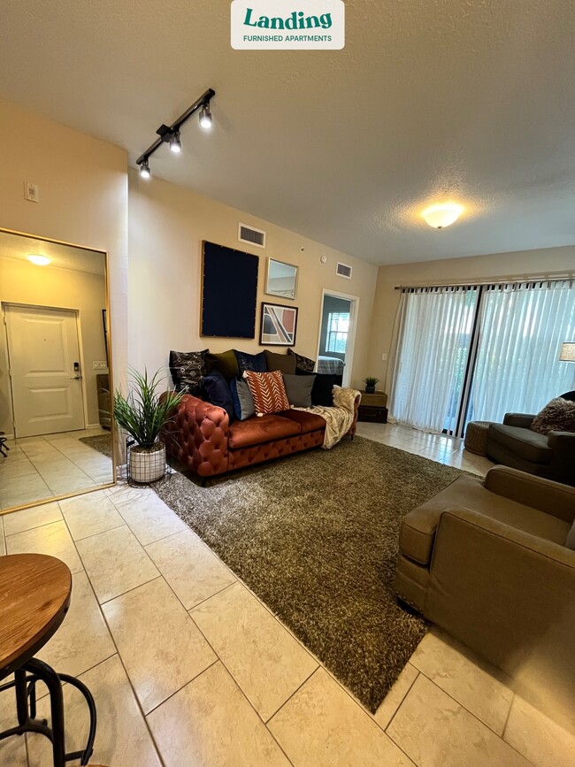 Building Photo - 5925 Toscana Ln