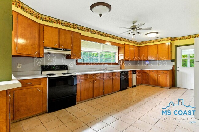 Foto del edificio - 13001 Old Fort Bayou Rd