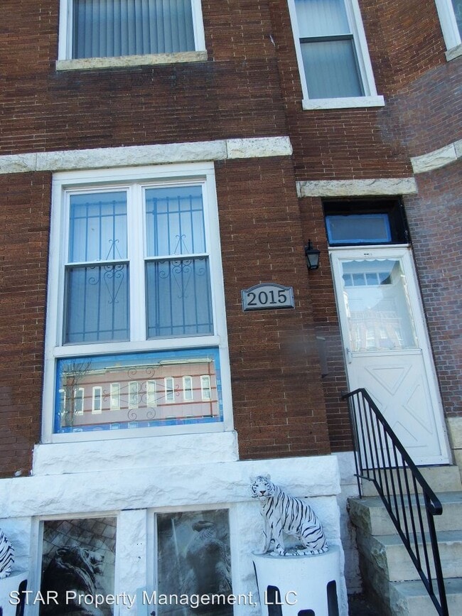 Foto del edificio - 3 br, 3.5 bath House - 2015 East North Ave.