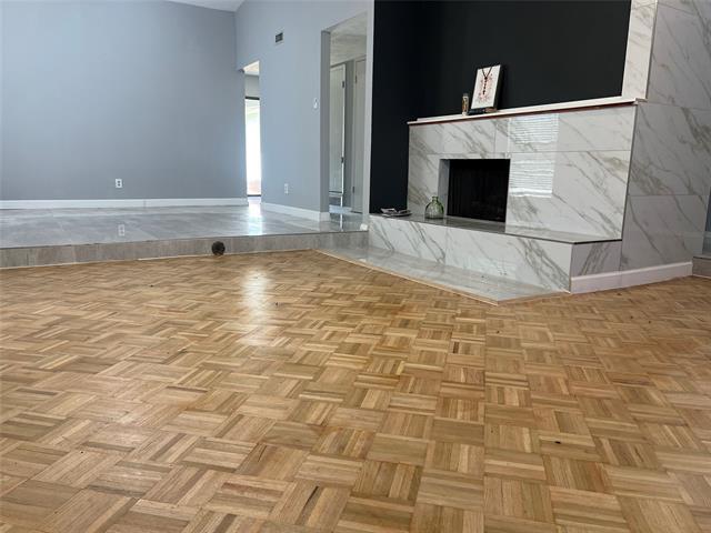 Building Photo - 6513 John Yates Dr