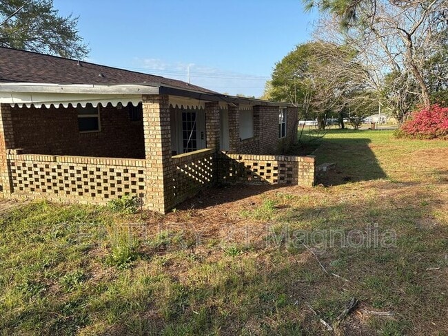 Building Photo - 2401 Boykin Rd