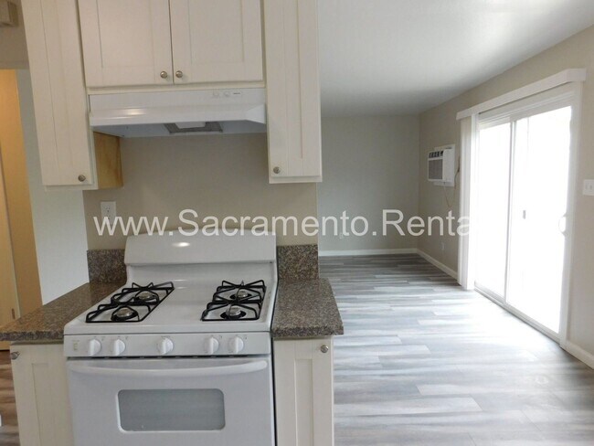 Foto del edificio - 2 br, 1 bath House - 7601 22nd St