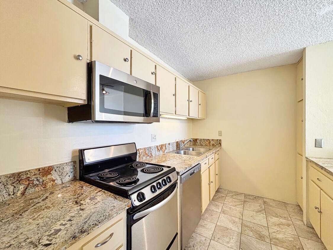 Primary Photo - 1BD/1BA Condo in Point Loma Heights w/ Res...