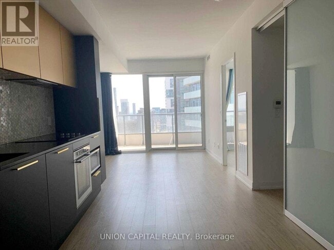 Photo du bâtiment - 85 Wood St