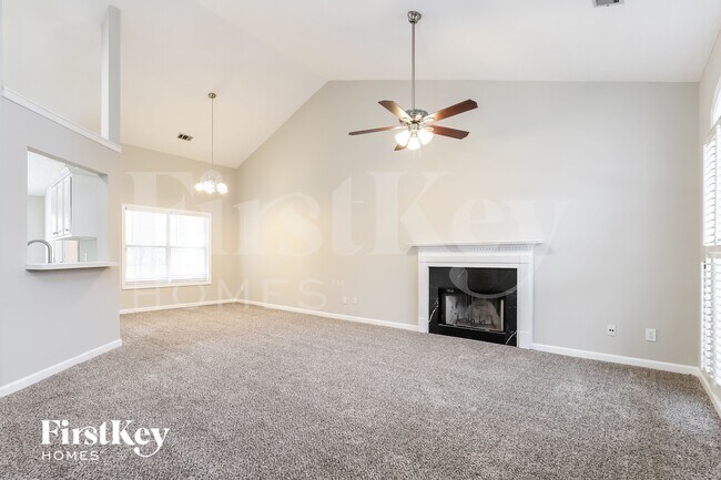 Foto del edificio - 4333 Grey Park Dr NE