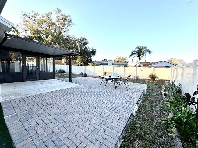 Foto del edificio - 4905 Boynton Ct