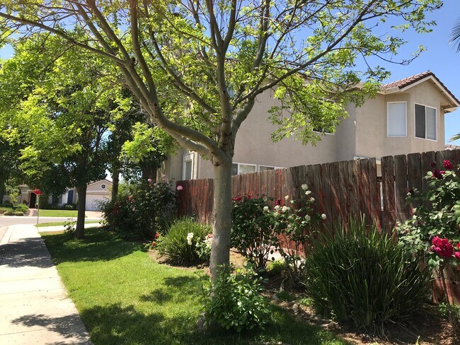 Foto del edificio - 3313 Kee Ln
