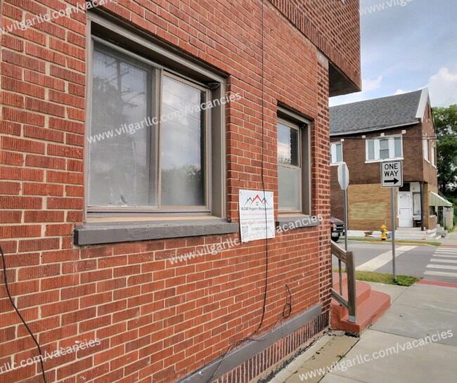 Foto del edificio - 1202 W 151st St