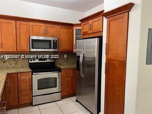 Foto del edificio - 1660 SE 29th St