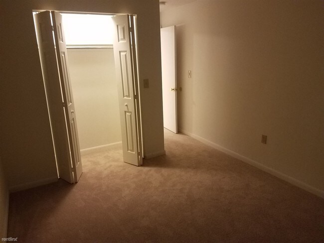 Building Photo - 252 Revere Beach Pkwy