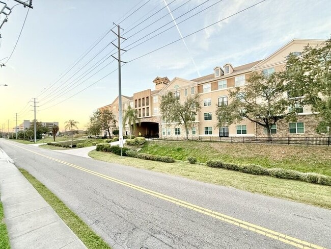 Building Photo - 4221 W Spruce St