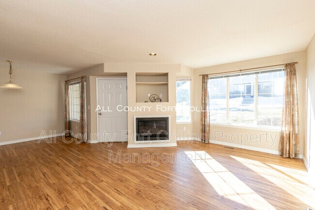 Building Photo - 6721 Antigua Dr