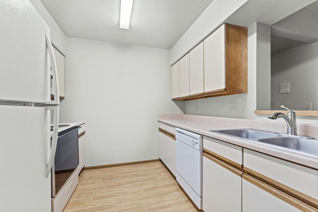 Foto del edificio - 2106 Stirrup Ln