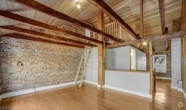 Building Photo - 223 Jackson St