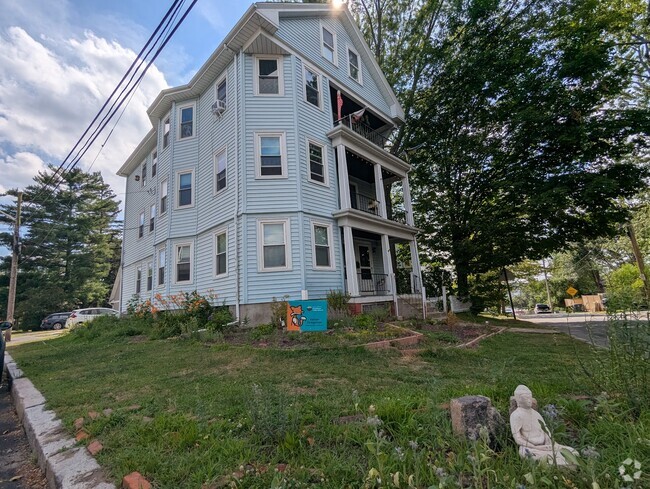 Building Photo - 57 Chace Ave