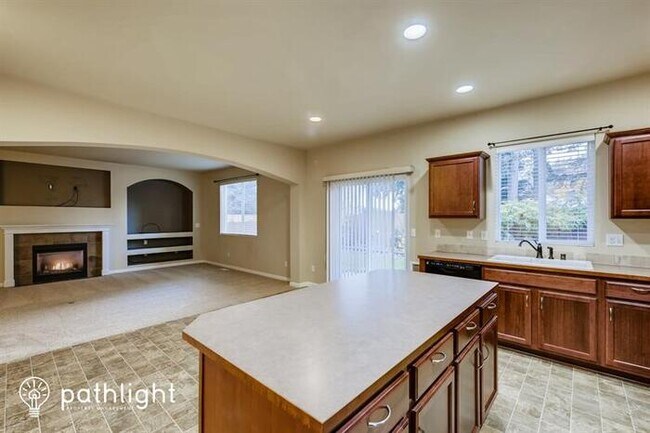 Foto del edificio - 17812 35Th Avenue E, Tacoma, WA, 98446