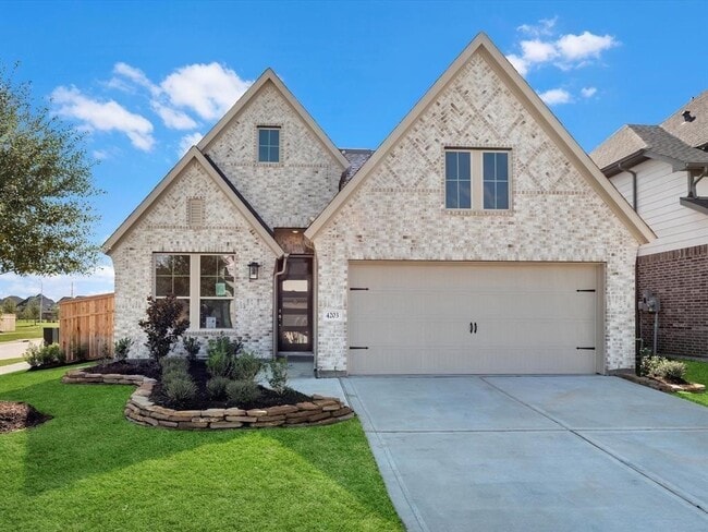 Building Photo - 4203 Chloe Ridge Ln