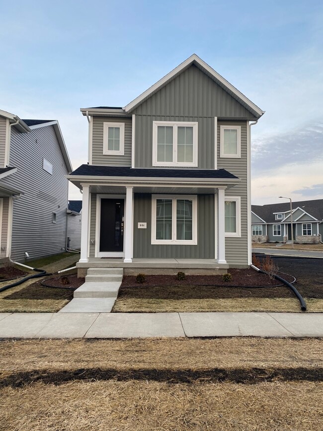 Building Photo - 604 Sugar Maple Ln