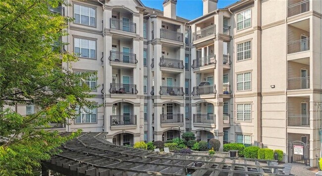 Foto del edificio - 2910 Clairmont Rd