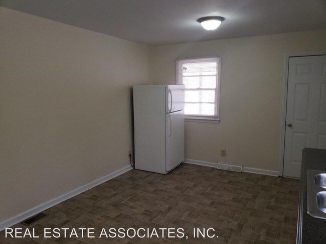 Foto del edificio - 3 br, 1 bath House - 422 Belmont Drive