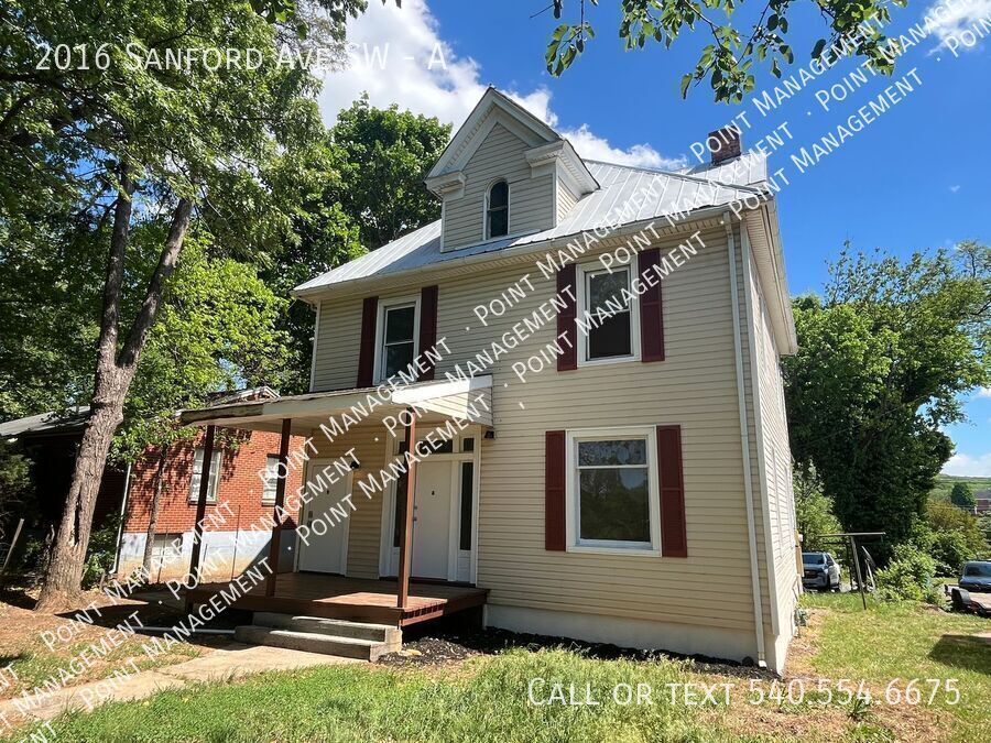 Photo - 2016 Sanford Ave SW-A