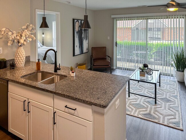 Foto del edificio - Green Trails Apartments