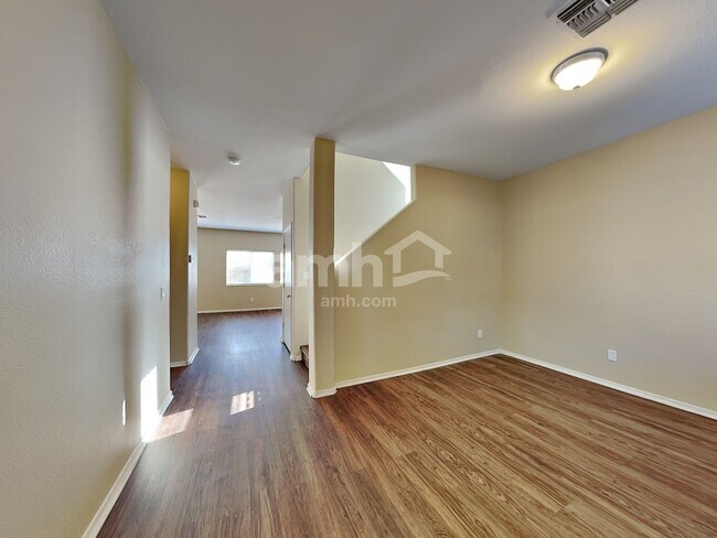 Building Photo - 13240 W Watson Lane