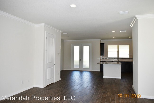Foto del edificio - 3 br, 2.5 bath House - 14107 Lakeview Park Rd