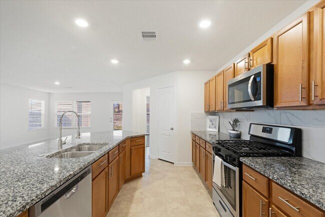 Building Photo - 20835 Filbert Ln