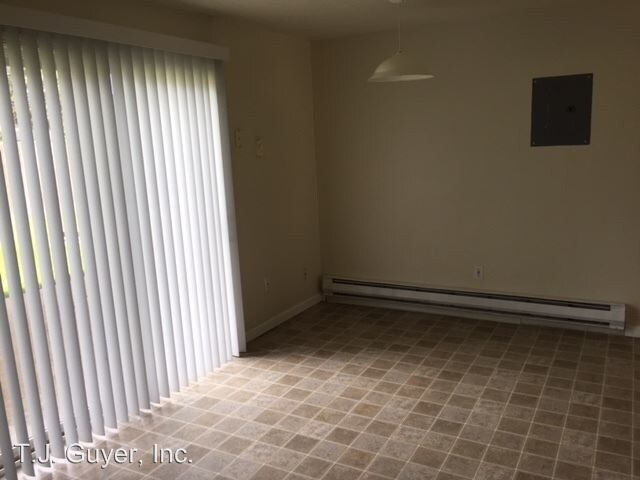 Foto del edificio - 2744-2744 Ruddell Rd SE