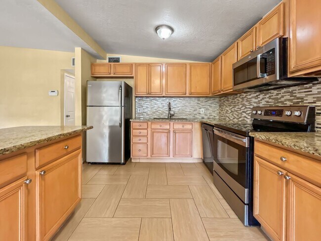 Foto del edificio - Updated Beautiful Rental Home in Seminole – Great Location!  4bed|2bath