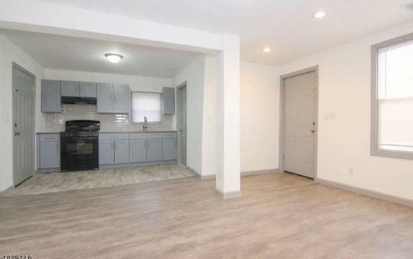 Foto principal - 851 Summer Ave