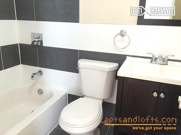 Foto del edificio - 33 Rochester Ave