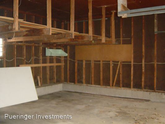 Building Photo - 2 br, 2 bath House - 202 GILLIS AVE.