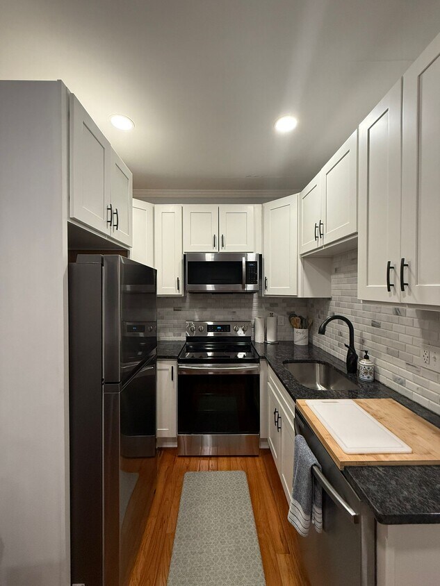 Foto principal - 32 Reedsdale St