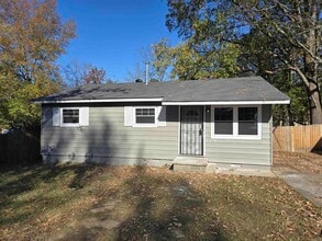 Building Photo - 7518 Twin Oaks Rd