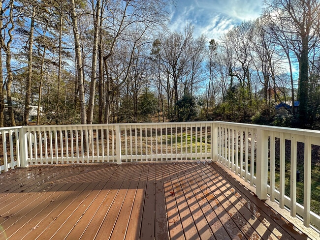 Building Photo - 4933 Lailwood Cir