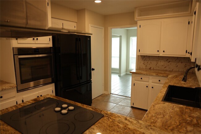 Building Photo - 1038 Cottage Oak Ln