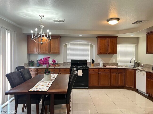 Foto del edificio - 5604 Believe Ct
