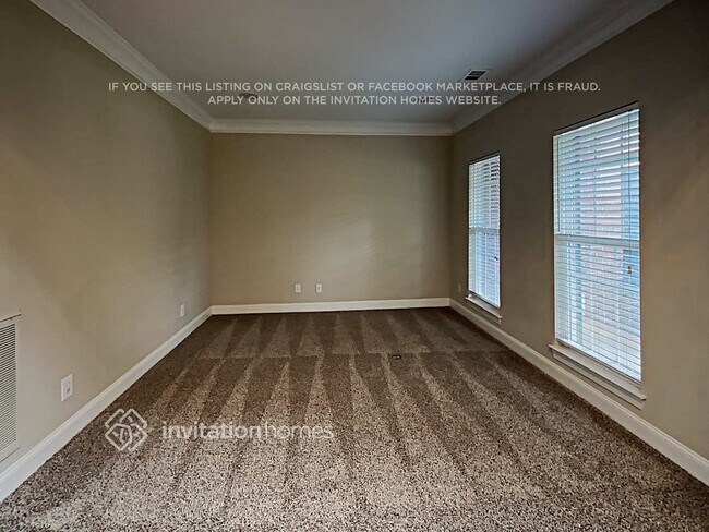 Foto del edificio - 14317 Rhiannon Ln