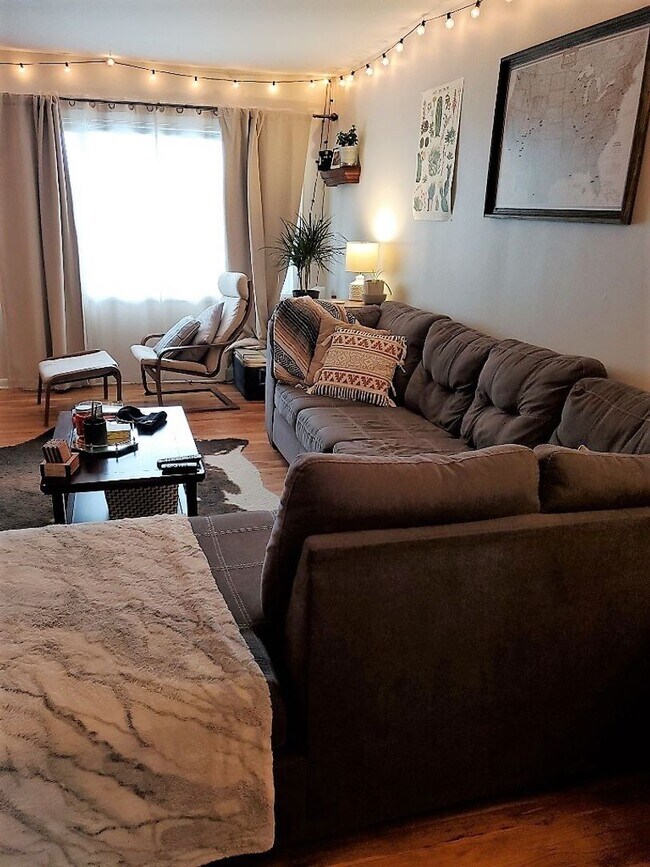 Foto del edificio - 1716-1718 Morningside Dr