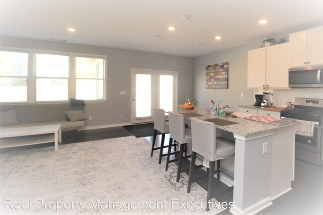 Building Photo - 3 br, 2.5 bath House - 242 Pebble Pond Drive