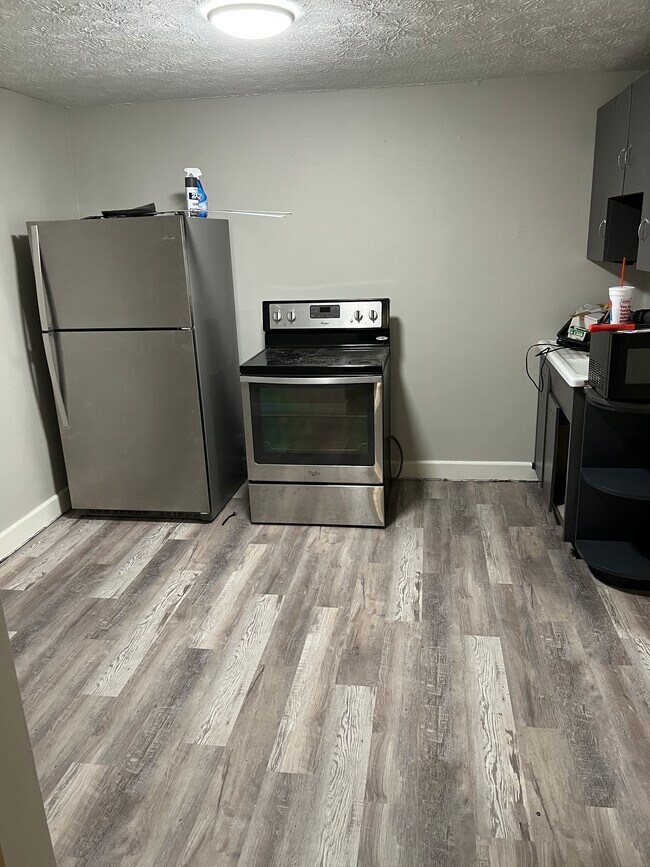 408 Chestnut St Unit 1, Berea, KY 40403 Apartments in Berea, KY